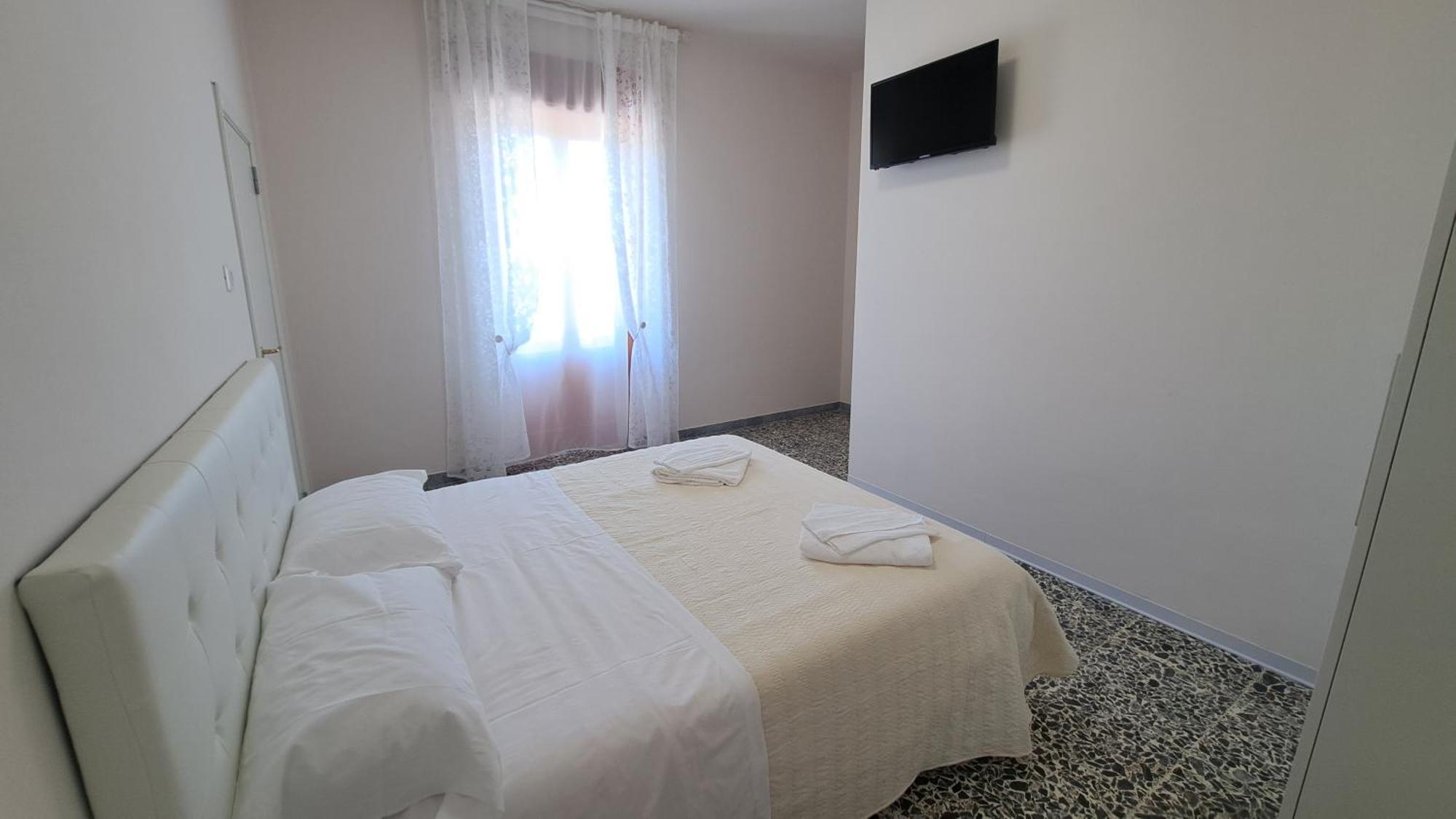 B & B Le Tre Rose Tollo Buitenkant foto